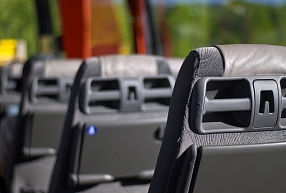 Lietotus mikroautobusus "Daugavpils satiksmei" piegādās vietējais uzņēmums; autobusu piegādei izsludināts jauns iepirkums