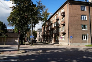 В Даугавпилсе на месяц ограничат движение на улице Театра