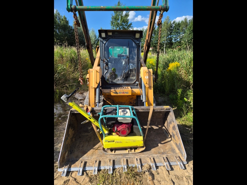 Ekskavatora pakalpojumi privātpersonām