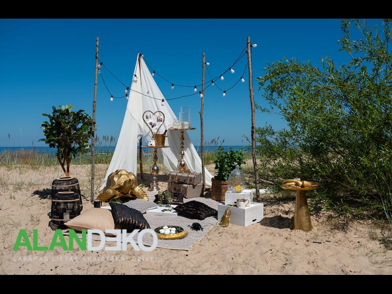 ALANDEKO aksesuāri atpūtai brīvā dabā segas spilveni pudeļu dzesētājs telts koka kastes galdiņi grozs dzērienu trauks