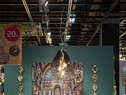 ALANDEKO atpūtas stūris stikla kupola lampa pufi sienas dekori