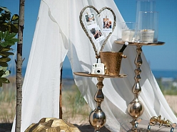 ALANDEKO laternas dekoratīvas figūras statīvi svečturi koferi