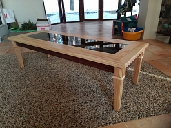 Koka galds