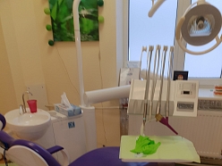 Zobārsts centrā