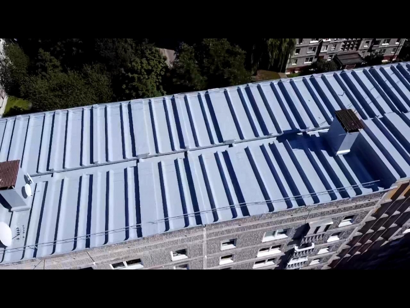 Atjaunots un hidroizolēts KPN paneļu jumts