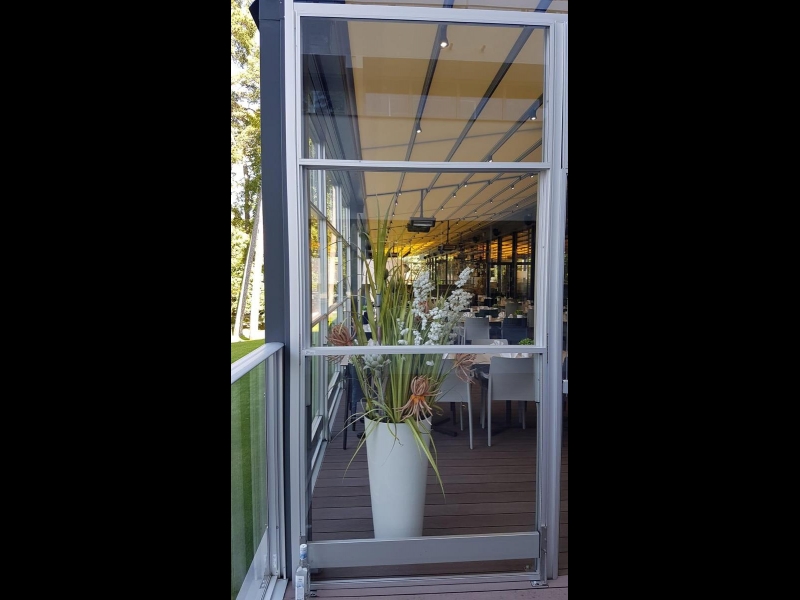 Pergolas un markīzes