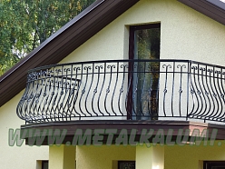 Metāla balkona margas