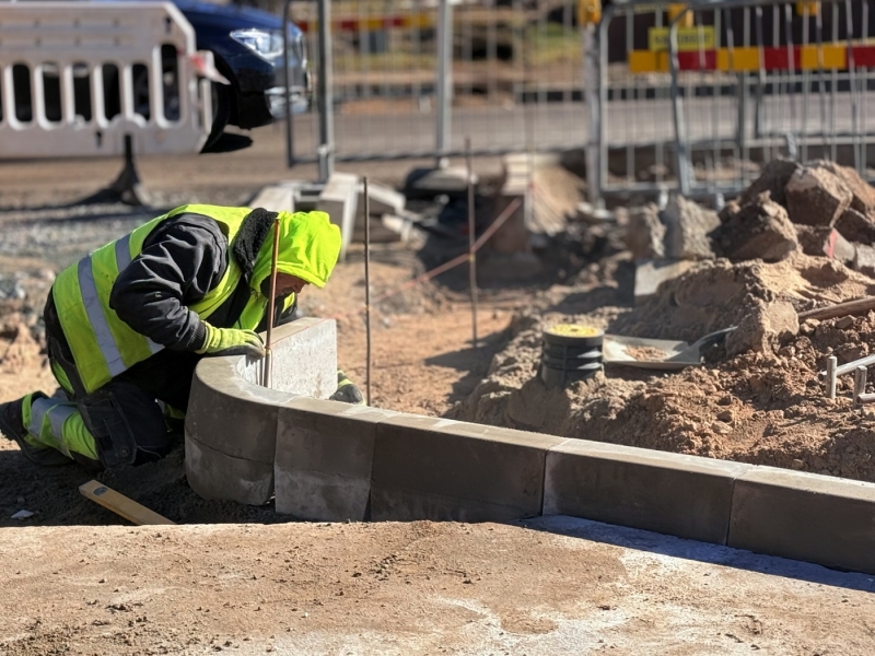 Betona apmaļu izbūve