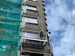 Daudzdzīvokļu ēkas balkonu renovācija