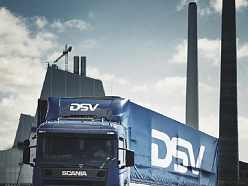 Sauszemes kravu pārvadājumi