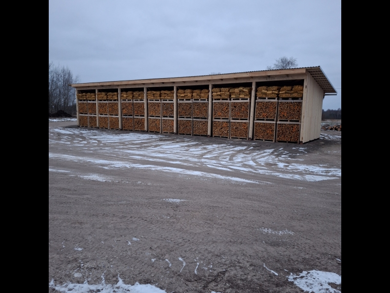 Kokmateriāls Cēsīs