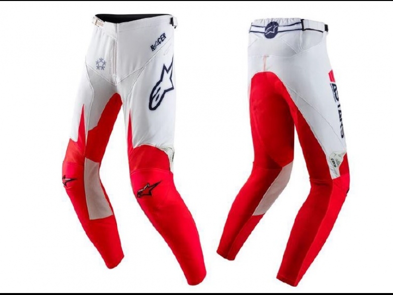 Moto apģērbs, Liepāja