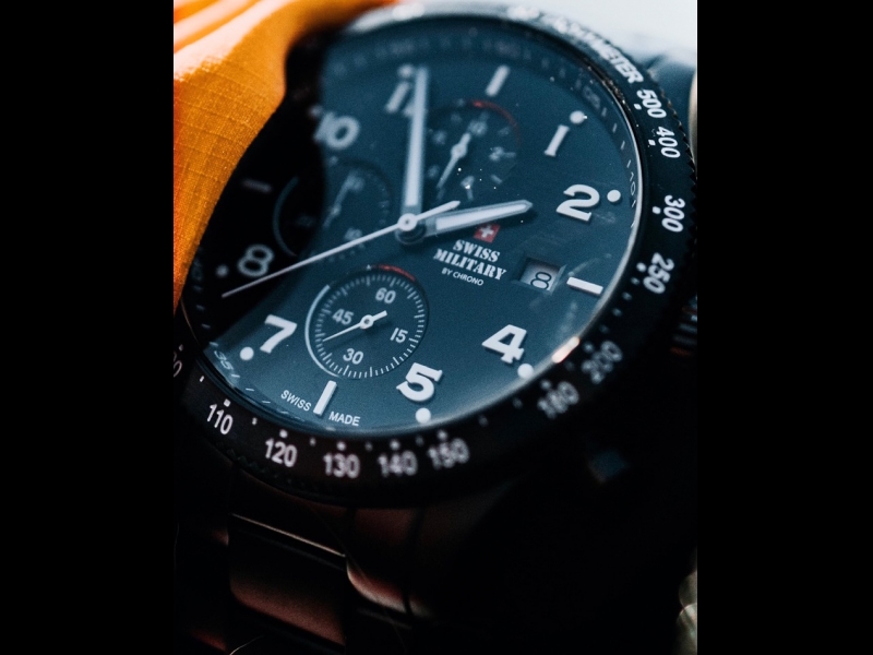 Swiss Military QUARTZ CHRONOGRAPH_1