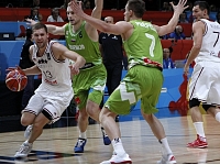 Latvijas basketbola izlase pirmo reizi kopš 2001.gada iekļuvusi Eiropas čempionāta ceturtdaļfinālā.