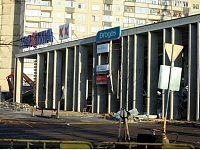 Rīgas dome piešķirs 50 000 eiro pagaidu memoriāla izbūvei Zolitūdes traģēdijas vietā.