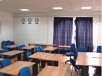 Skolotājs Uldis Umulis pēc atstādināšanas, atgriežas skolā. Ilustratīvs foto/ Foto: Stock.XCHNG