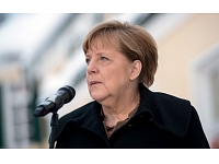 Politiskie sabiedrotie pieprasījuši Angelai Merkelei līdz martam samazināt migrantu pieplūdums, vai arī viņai būs jārēķinās ar atklātu dumpi pašas pārstāvēto konservatīvo rindās.