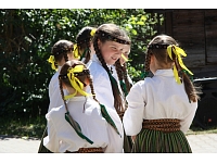 Agnese Sēne, Sanda Vītola/ Valmiera24.lv praktikantes