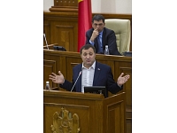 Moldovas tiesa piespriedusi bijušajam premjerministram Vladam Filatam deviņu gadu cietumsodu par korupciju un varas ļaunprātīgu izmantošanu.