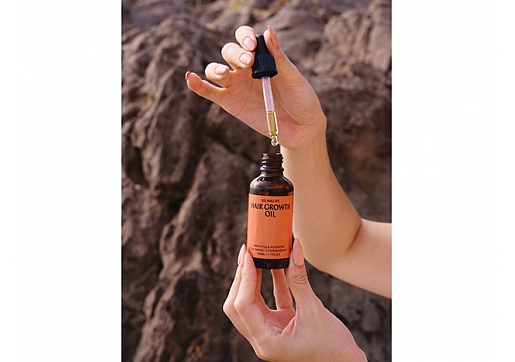 Matu eļļa ar rozmarīnu matu augšanai un veselībai