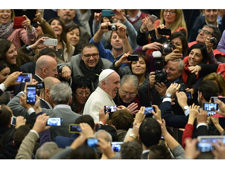 Starptautiskā Kārļa Lielā balva piešķirta Romas Katoļu baznīcas pāvestam Franciskam.