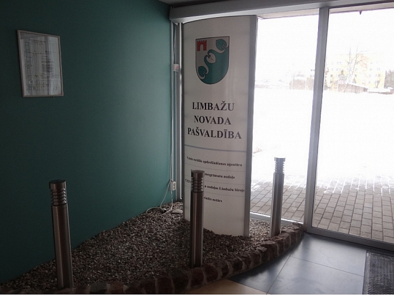 Limbažu dūņezers nonācis pašvaldības īpašumā. Foto: Limbazi.lv