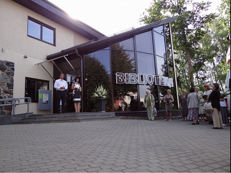 Limbažu Galvenajai bibliotēkai jauna ēka Parka ielā 23. Foto: Limbazi24.lv