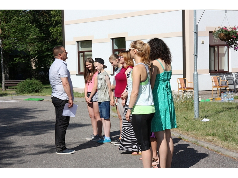 Agnese Sēne, Sanda Vītola/ Valmiera24.lv praktikantes
