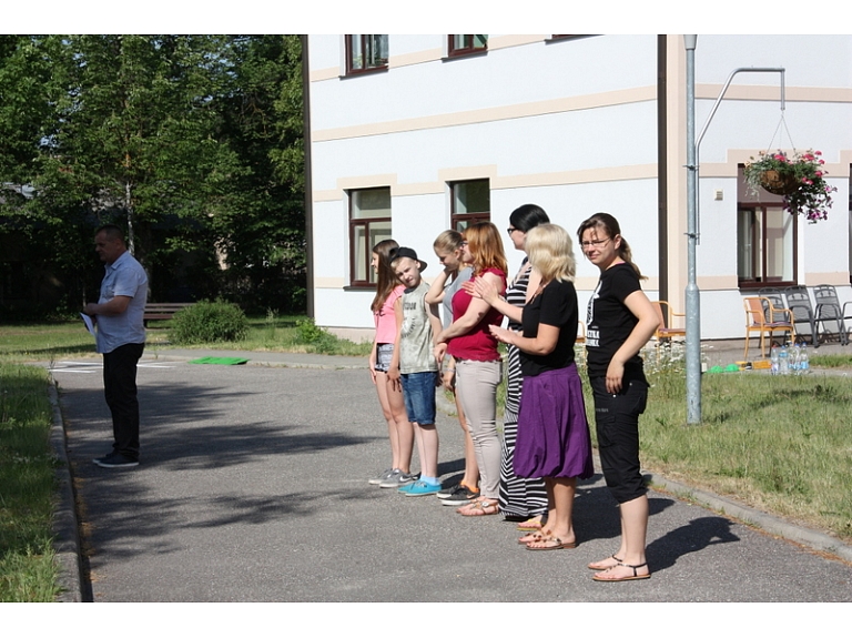 Agnese Sēne, Sanda Vītola/ Valmiera24.lv praktikantes
