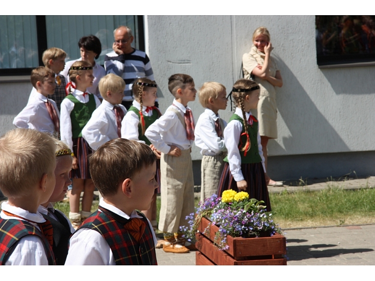 Agnese Sēne, Sanda Vītola/ Valmiera24.lv praktikantes