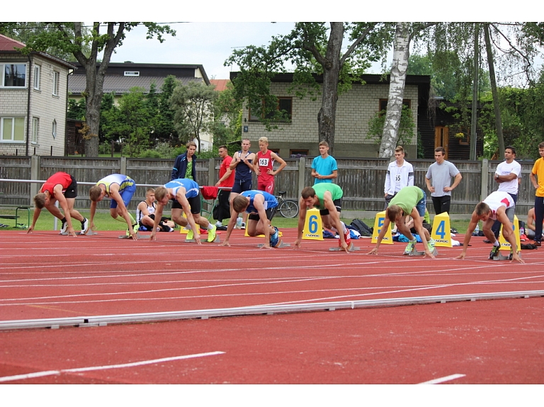 Dāvis Strazds, Aija Dekterova/ Valmiera24.lv