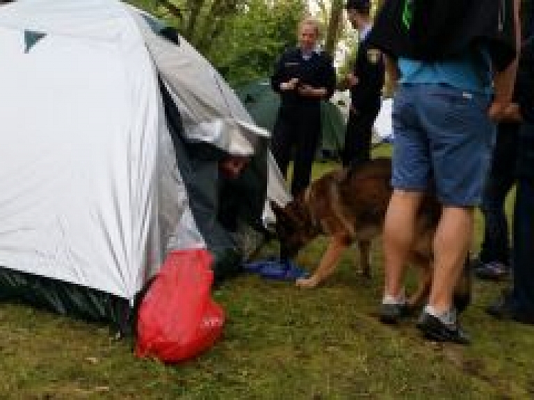 Policija sāks uzraudzīt drošību "Positivus" festivālā