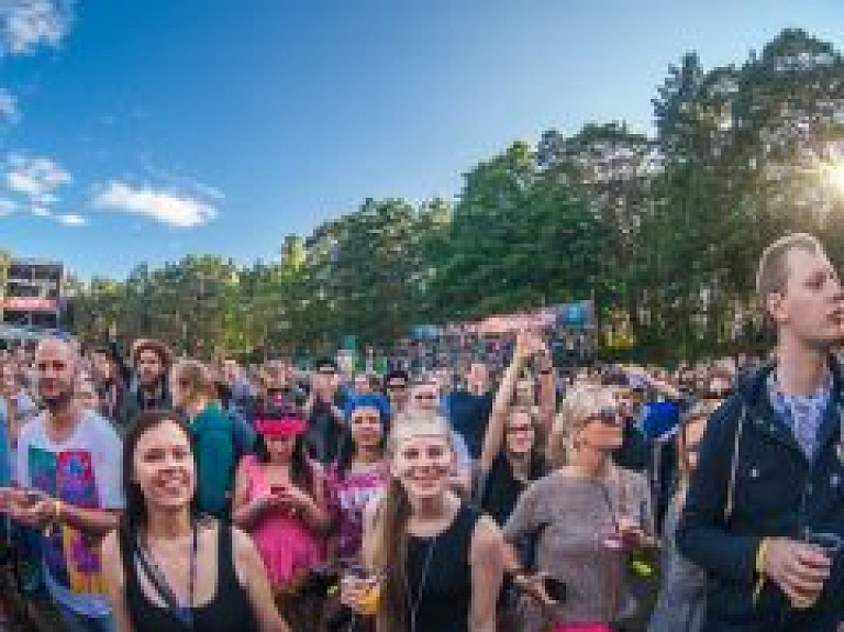 "Positivus" pirmās dienas pasākumi apmeklētāki nekā iepriekšējā gadā