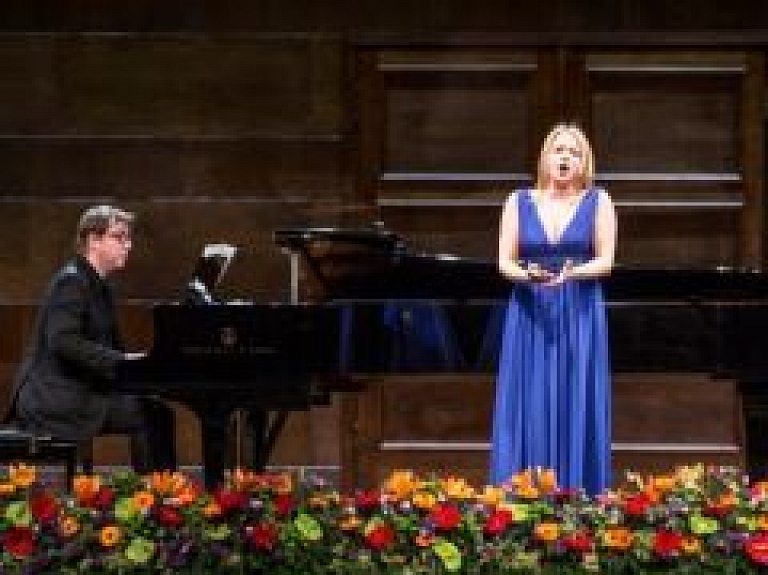 Belvederas jauno operas solistu konkursa finālā Nīderlandē Latviju pārstāvēs trīs jaunie dziedātāji