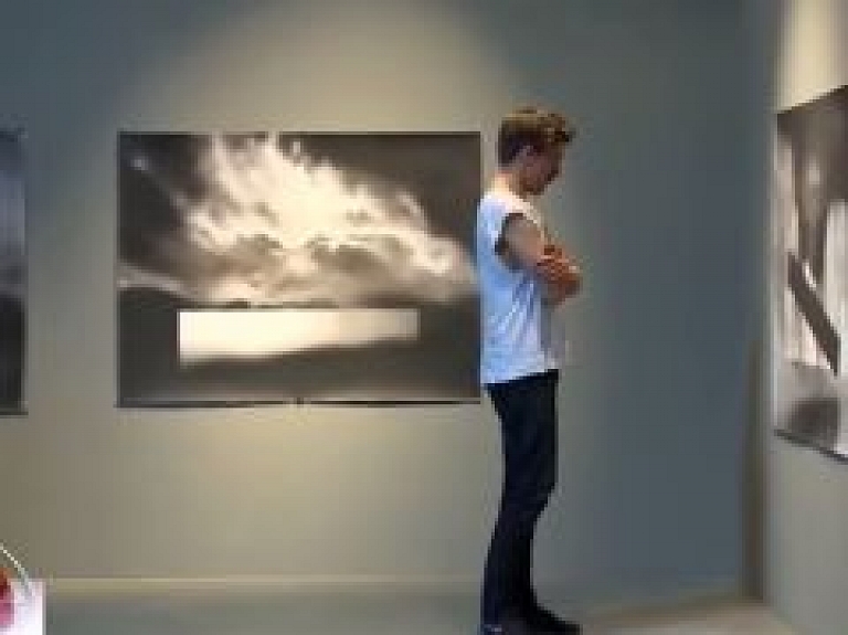 Mūkusalas Mākslas salonā divas jaunas izstādes