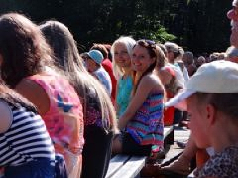 Tuvojas Dagdas novada svētki