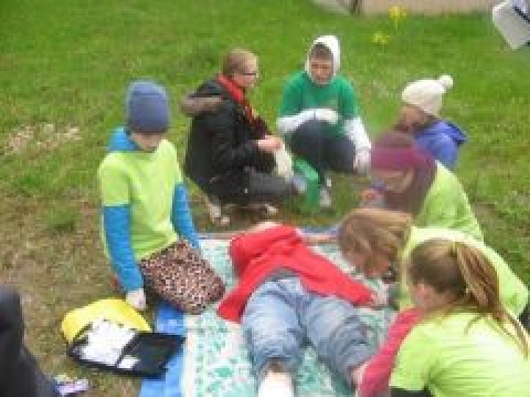 Stalbes vidusskolas komanda gūst panākumus LSK rīkotajās sacensībās