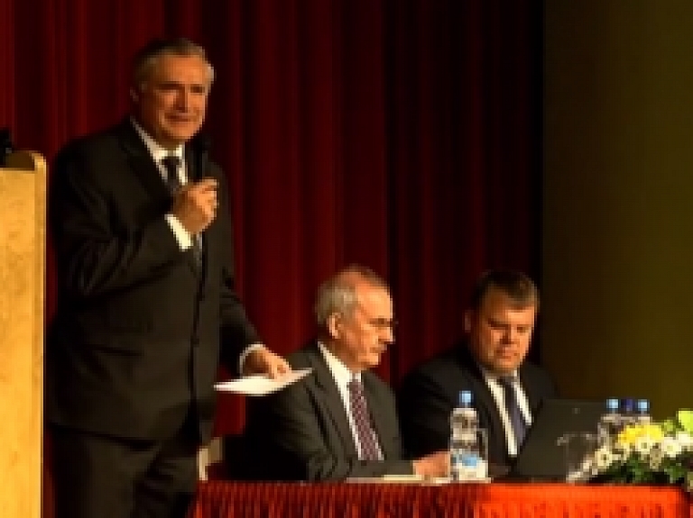 Vidzemes TV: Smiltenē noticis Latvijas Pašvaldību savienības kongress