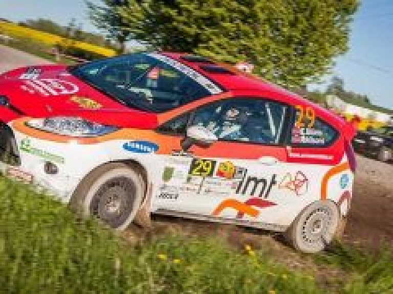 Emīls Blūms izcīna vietu uz "Rally Talsi" goda pjedestāla