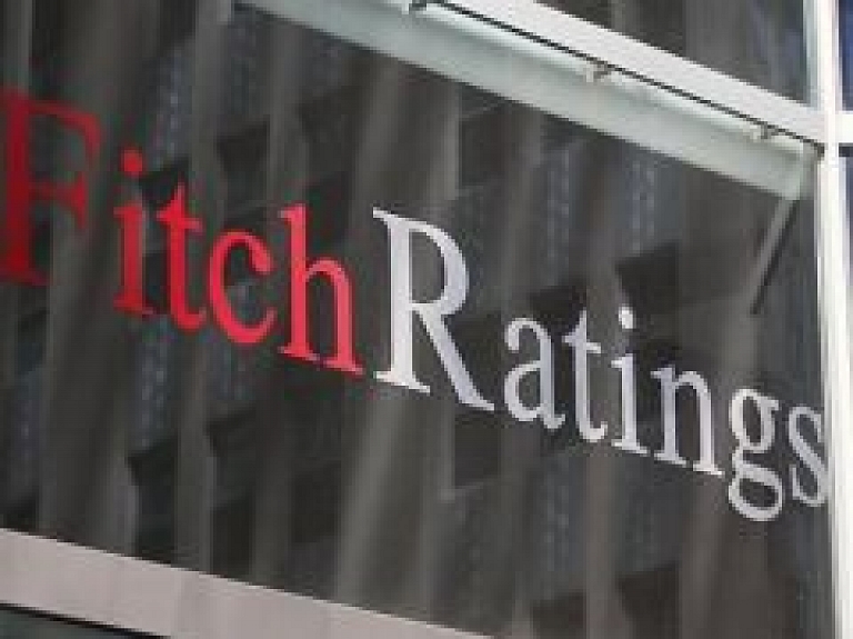 Reitingu aģentūra "Fitch" saglabā Latvijas kredītreitingu