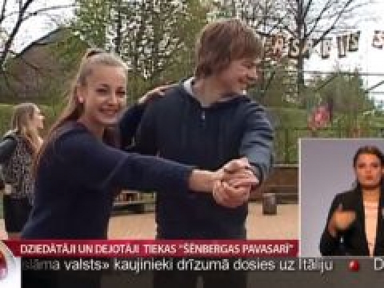 Dziedātāji un dejotāji tiekas "Šēnbergas pavasarī"