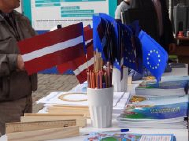 Darbu sācis ES struktūrfondu informācijas un uzņēmējdarbības centrs