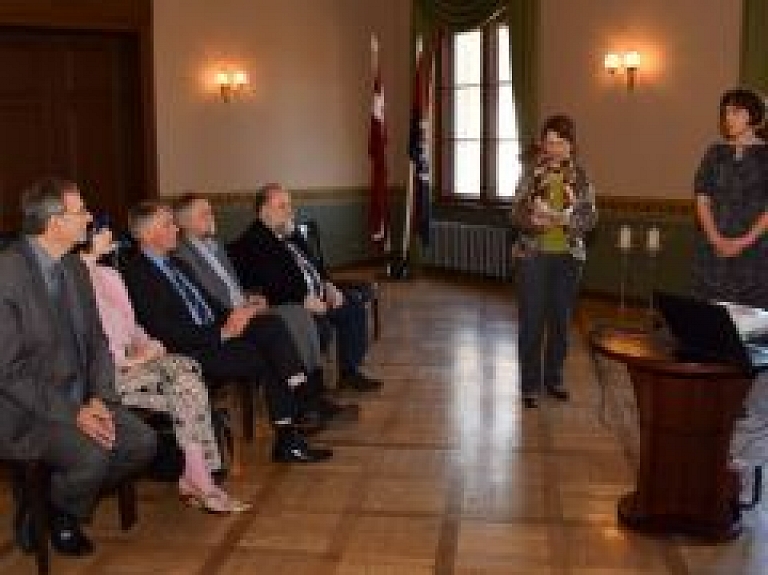 Kuldīgā viesojas Šlēzvigas-Holšteinas Landtāga Sociālo lietu komisijas delegācija