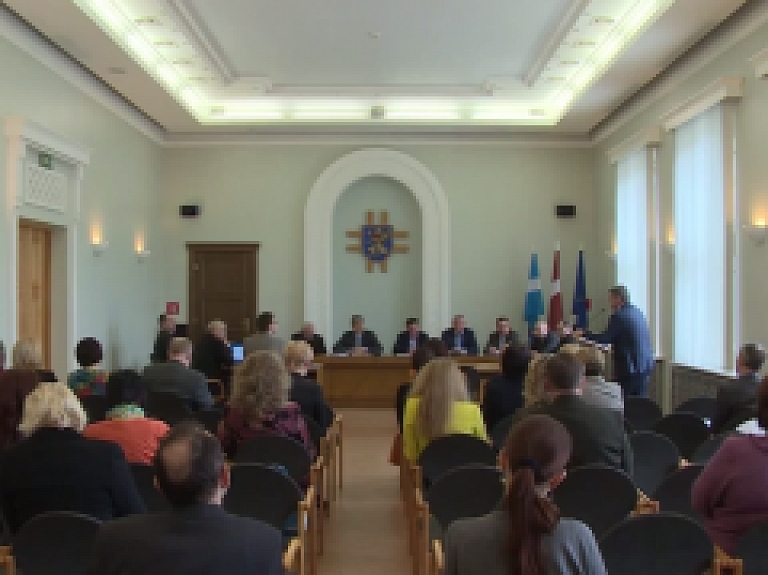 Latgales Reģionālā TV: Sveic čaklākos rēzekniešus - teritorijas uzkopšanas konkursa uzvarētājus