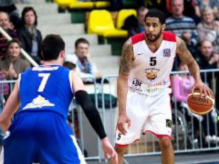 Ar Burvela 26 punktiem "Jēkabpils" izcīna otro uzvaru pusfināla sērijā