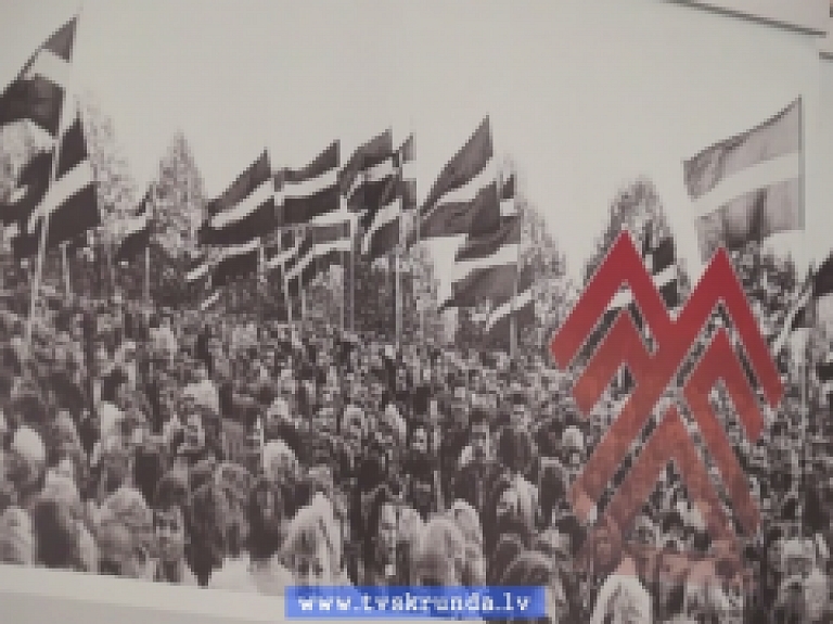 Skrundas TV: Kuldīgā atceras 4.maiju