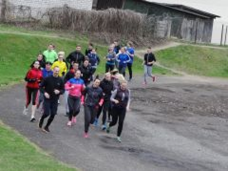 Sporta entuziasti uzsākuši akciju "Valmiera kustas"