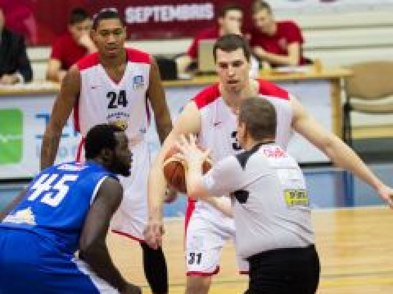 "Jēkabpils" izbraukumā pagarina pusfināla sēriju