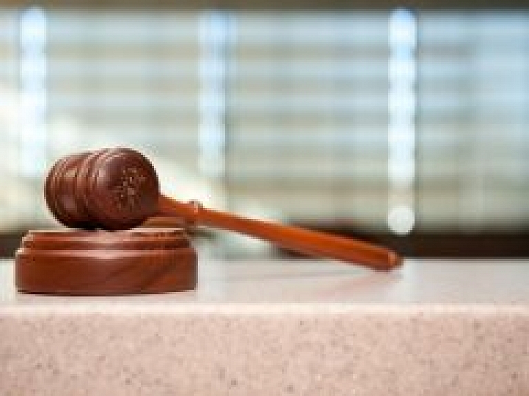Lietu par personas nolaupīšanu un noslīcināšanu tiesa skatīs maija beigās