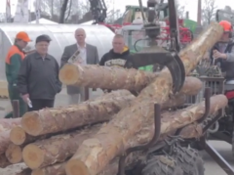 Ogres TV: Ogre: OT piedalās izstādē "Nature Expo 2015"